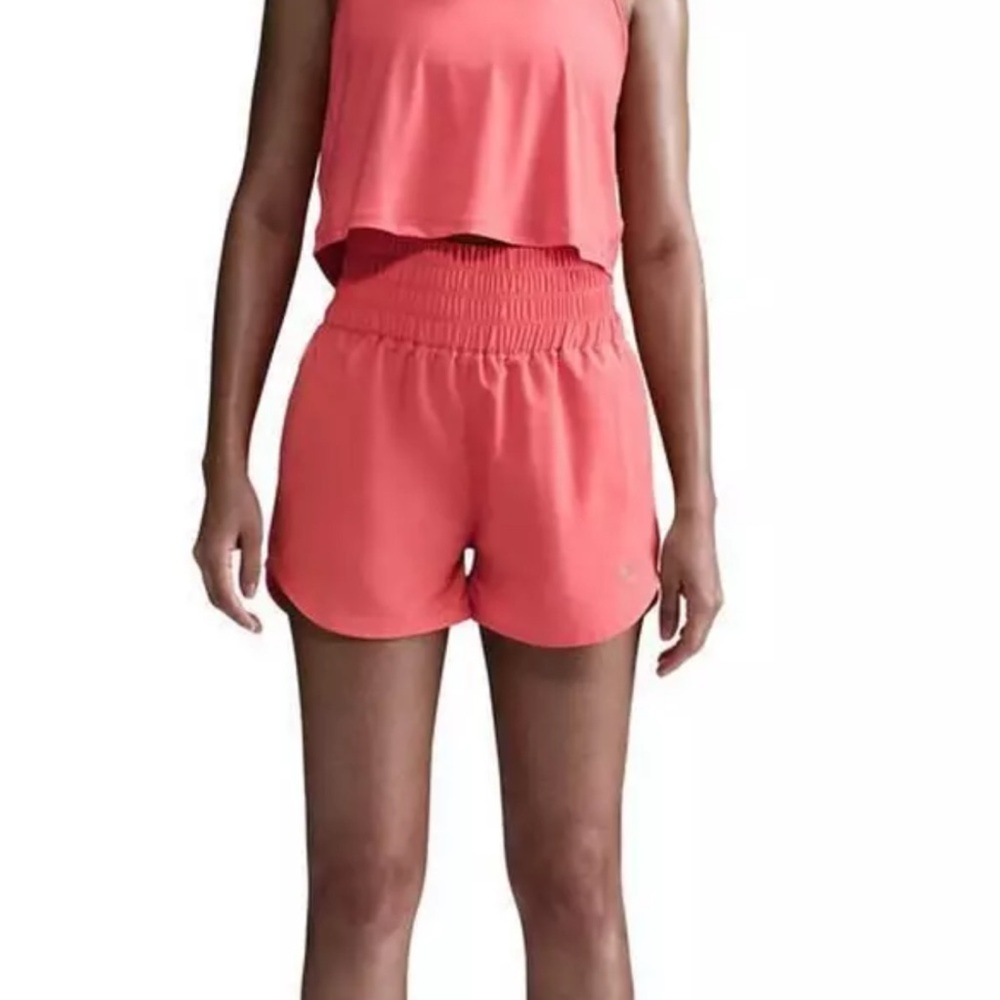 Nike Women's Coral Shorts NWT‎